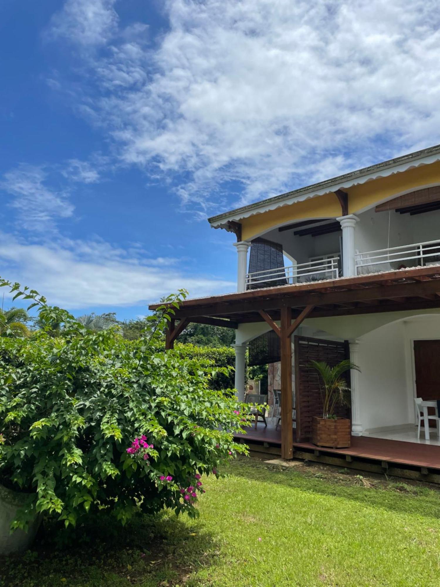 Appartement Coeur De Papillon Baie-Mahault Exterior photo